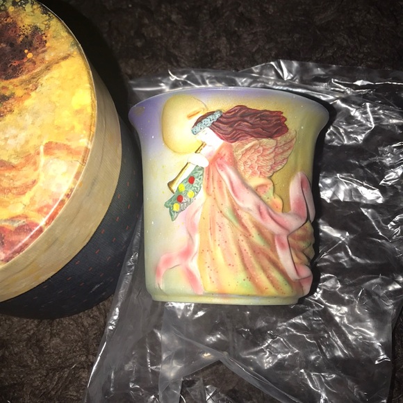 New Lang Candles Porcelain Votive - Picture 2 of 8